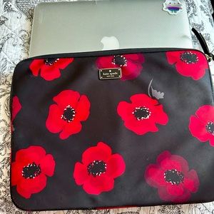 Kate spade Laptop 13 inc.